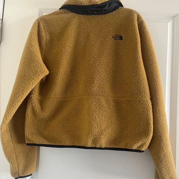 -The North Face Dunraven Sherpa Cropped Zipper Jacket Women’s Size M