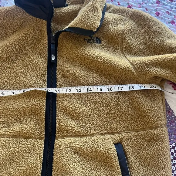 -The North Face Dunraven Sherpa Cropped Zipper Jacket Women’s Size M