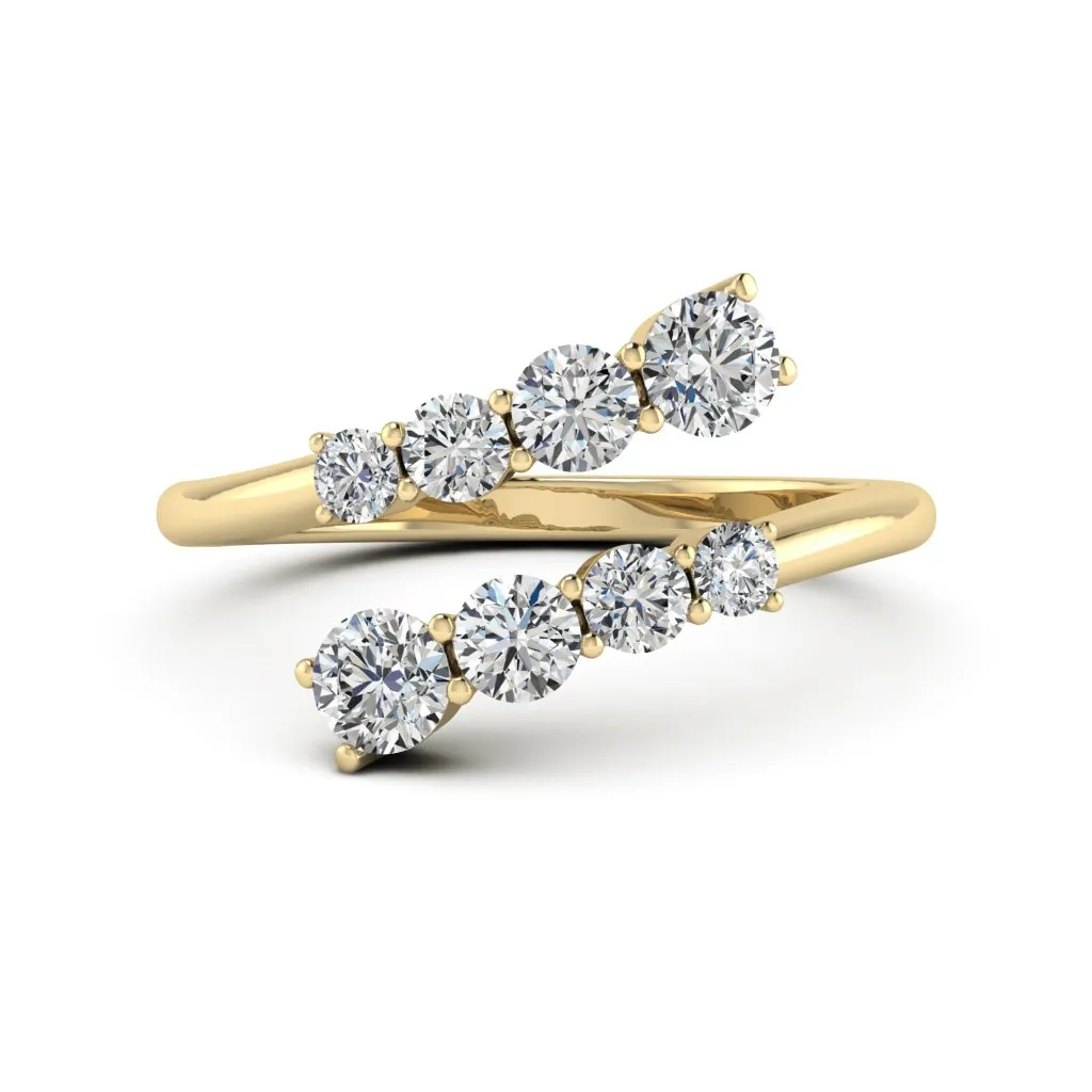 1.18 d.e.w cts Titania Moissanite Ring