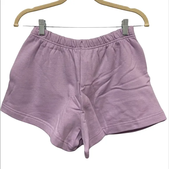 BAUM UND PFERDGARTEN Josann Organic Cotton Fleece Shorts in Lavender Size Small