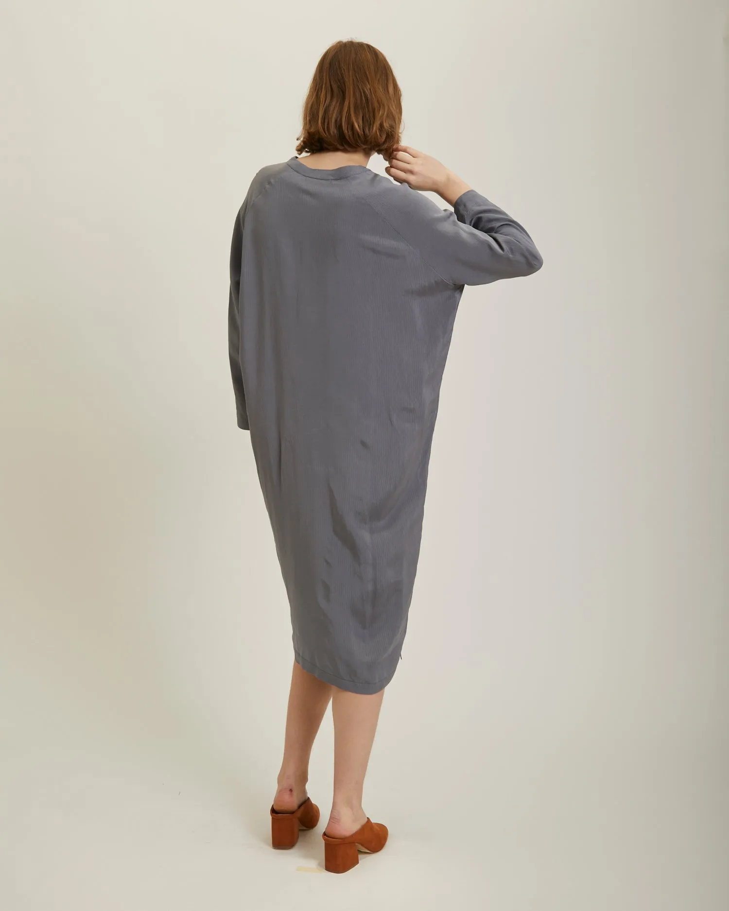 Bibe dress in iron
