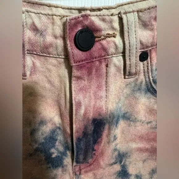 Blank NYC Tie Dye Barrow Denim Jean Shorts Size 27 (4) NWT