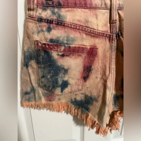 Blank NYC Tie Dye Barrow Denim Jean Shorts Size 27 (4) NWT