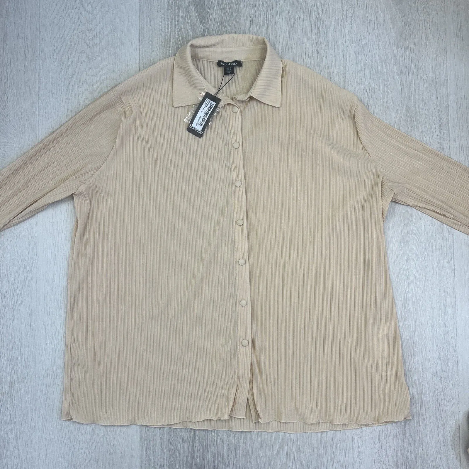 Boohoo Womens Shirt & Shorts Cream Set Size 8 (New)