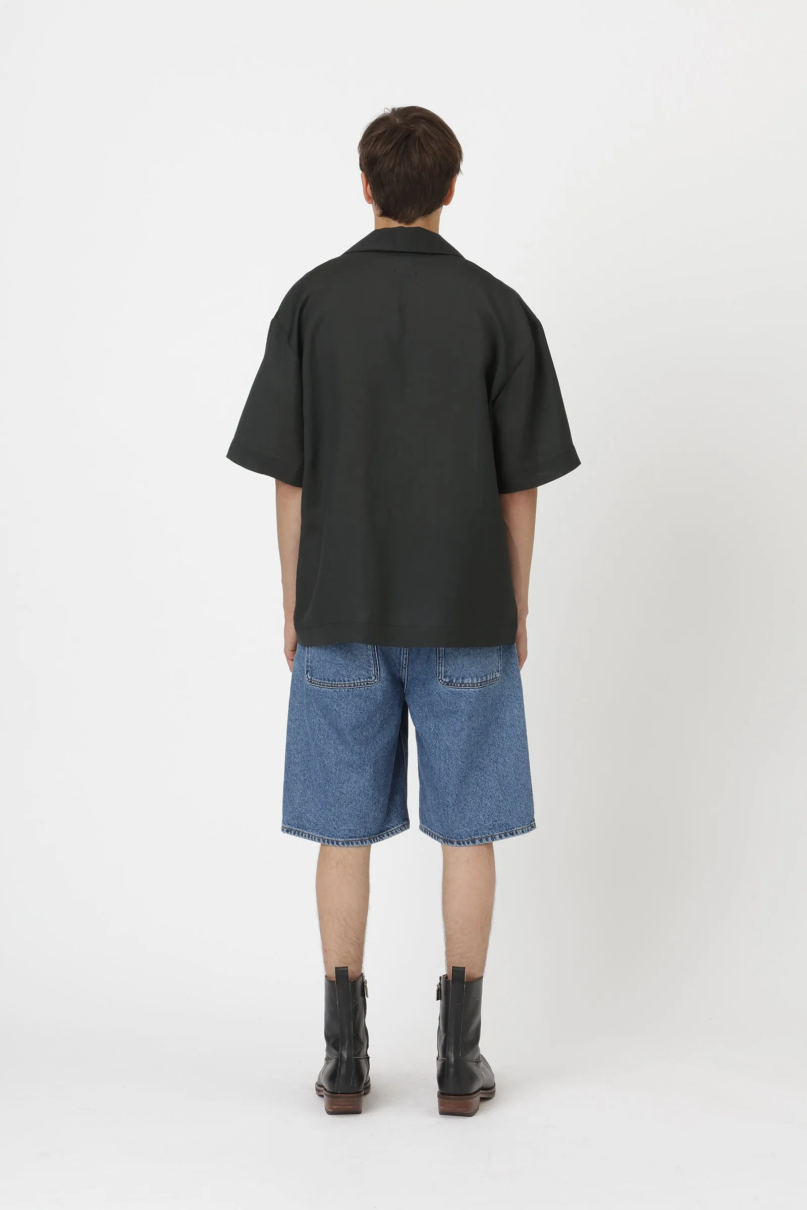 Desmond - Black