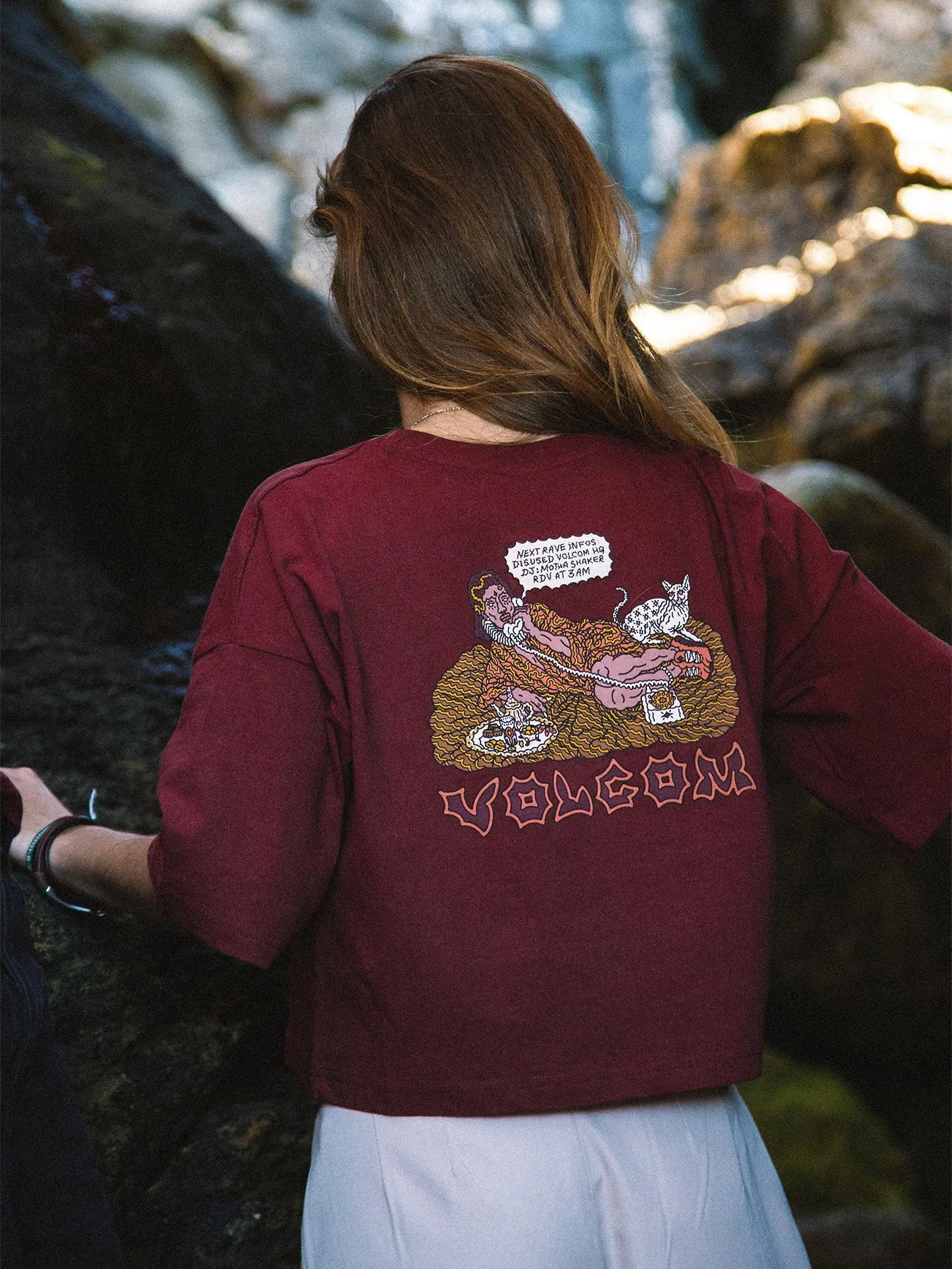 Drumstone T-Shirt - BURGUNDY