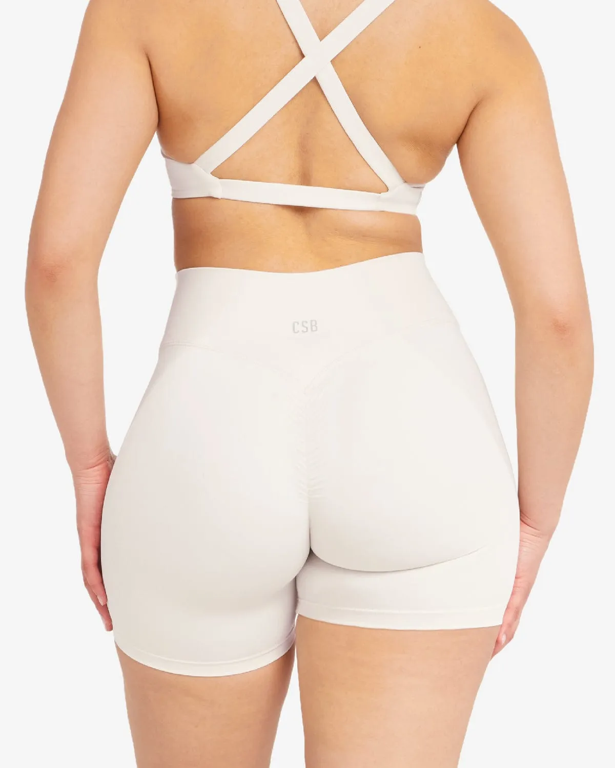 Fade Scrunch Shorts 6" | Vanilla