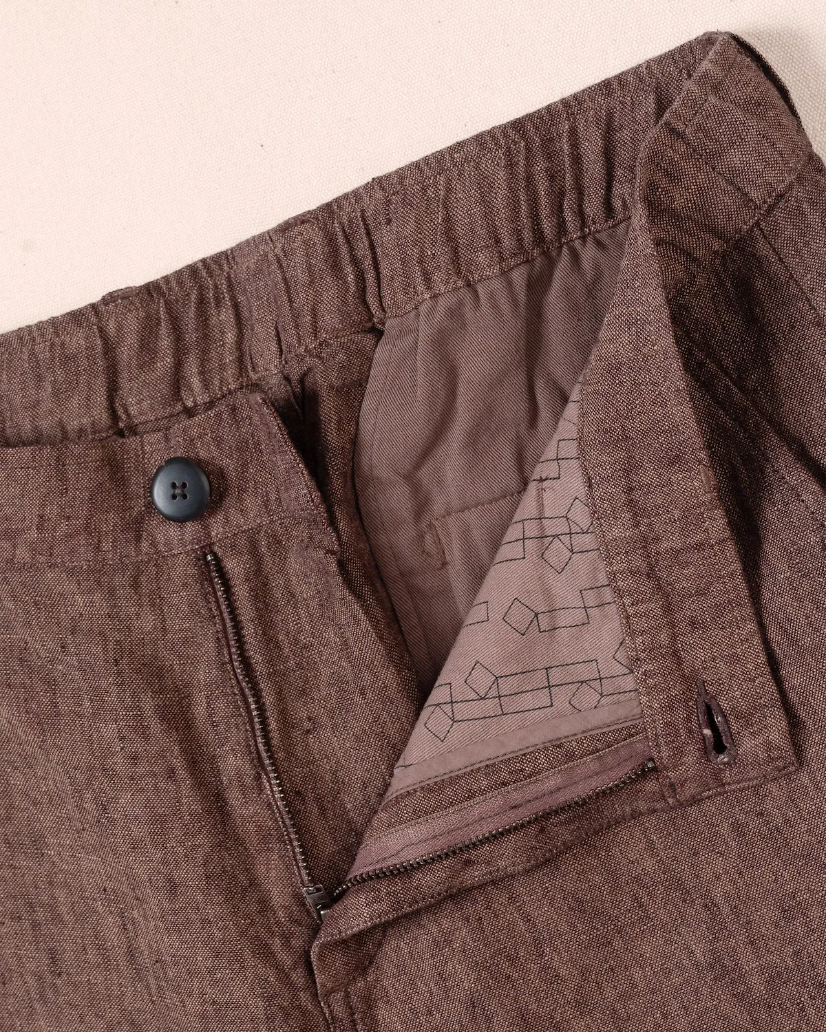 Faro in Mid-weight Linen