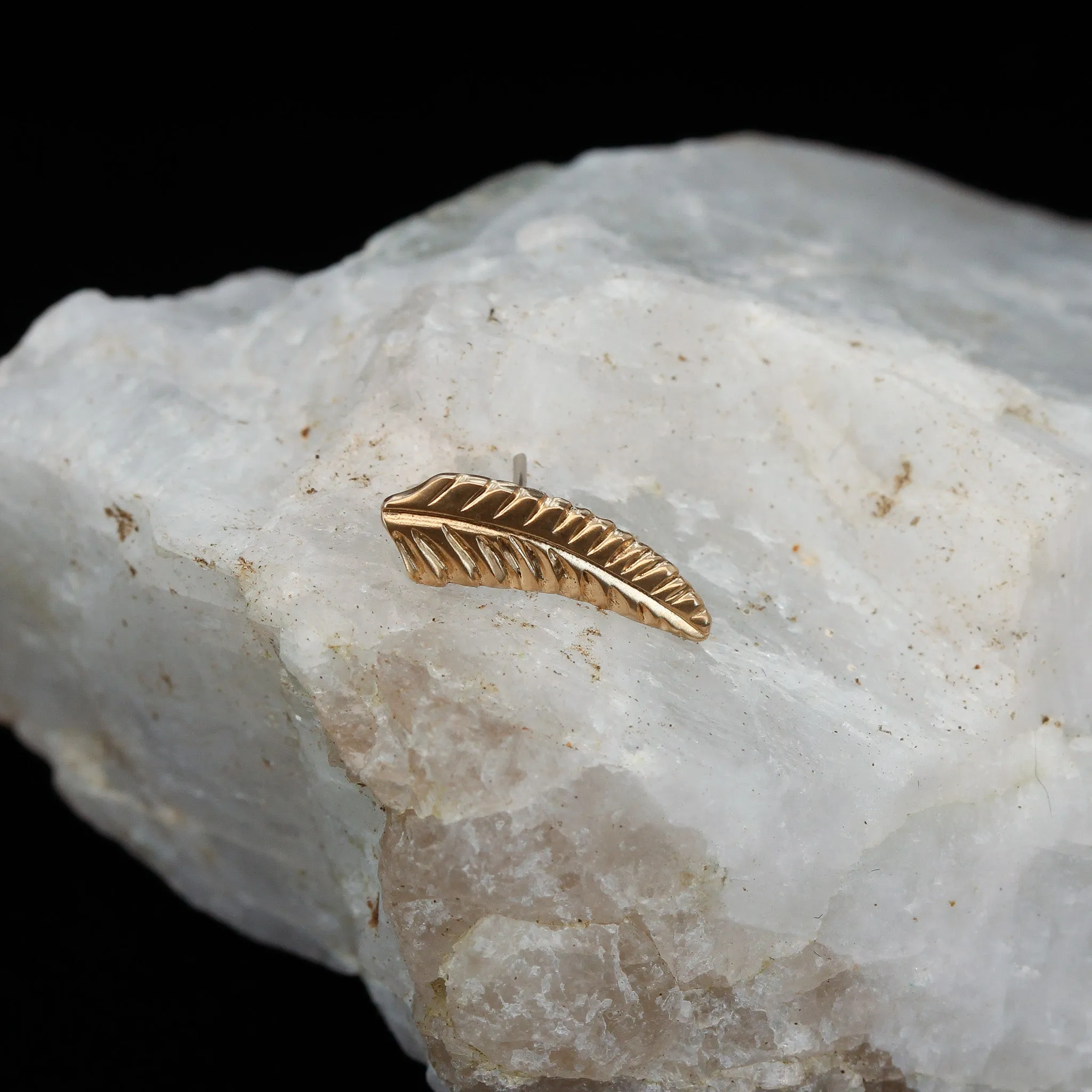 Feather - Yellow Gold - Threadless end