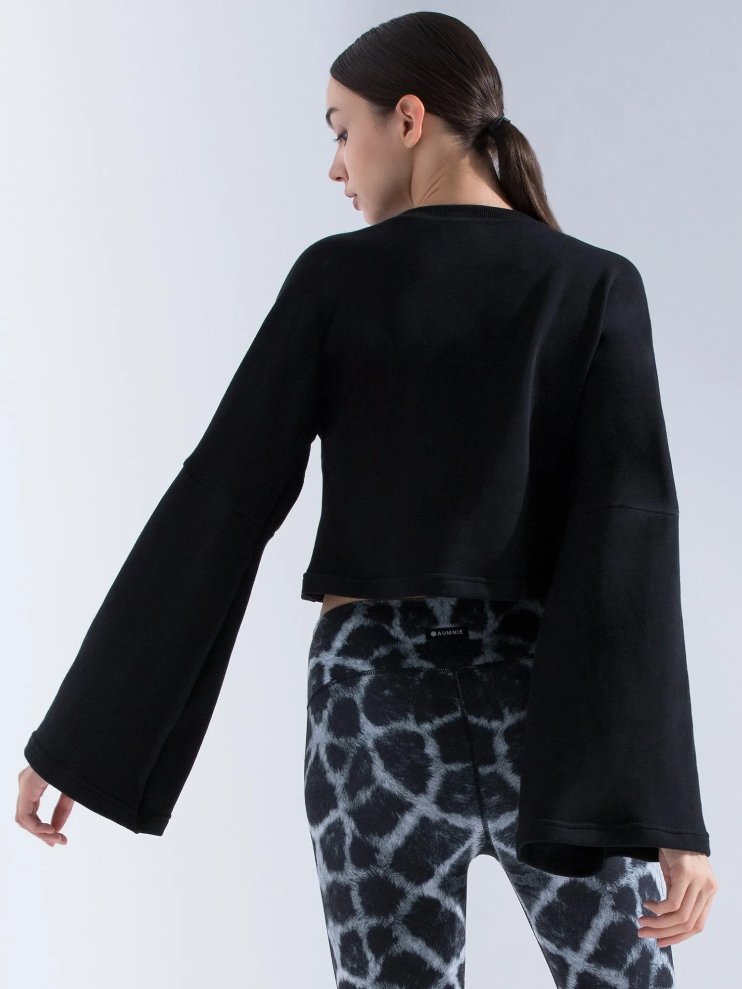 FLARED SLEEVE SWEATSHIRT, BLACK