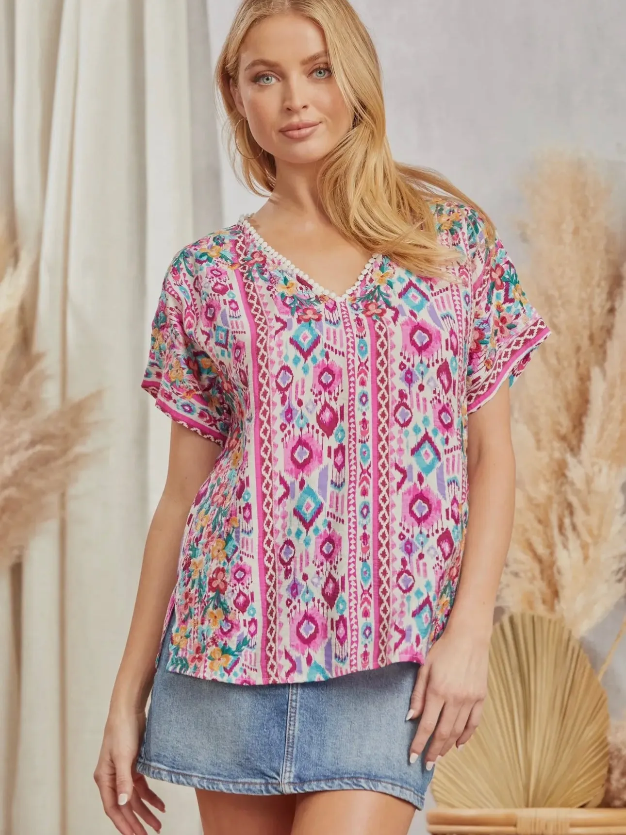 Forgotten Oasis Embroidery Top: Pink Mix