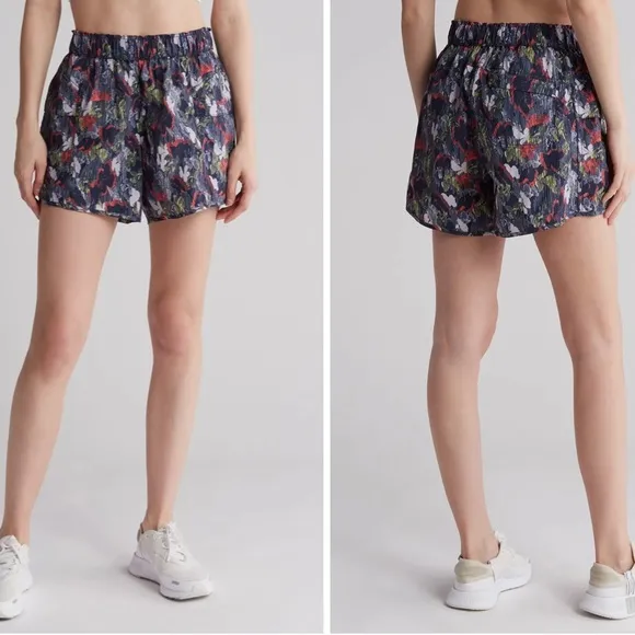 Free People Movement In the Wild Printed Shorts Size Small