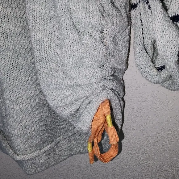 Free People Palm Breeze Graphic Gray &amp; Blue Long Sleeve Cotton Sweater Sz Small