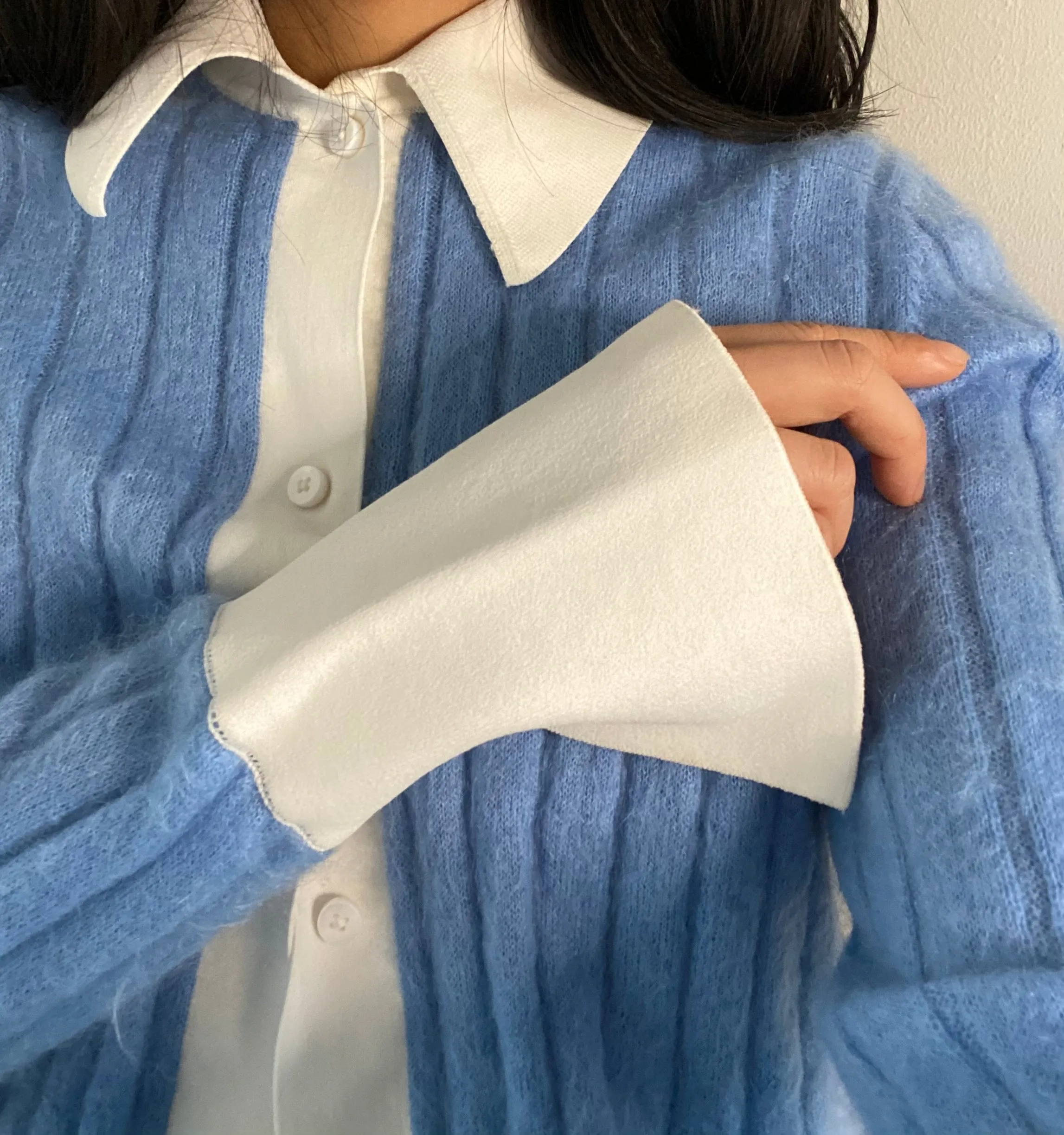 GILLIAN CROPPED SERIOUS SHIRT IN BANKER-BLUE