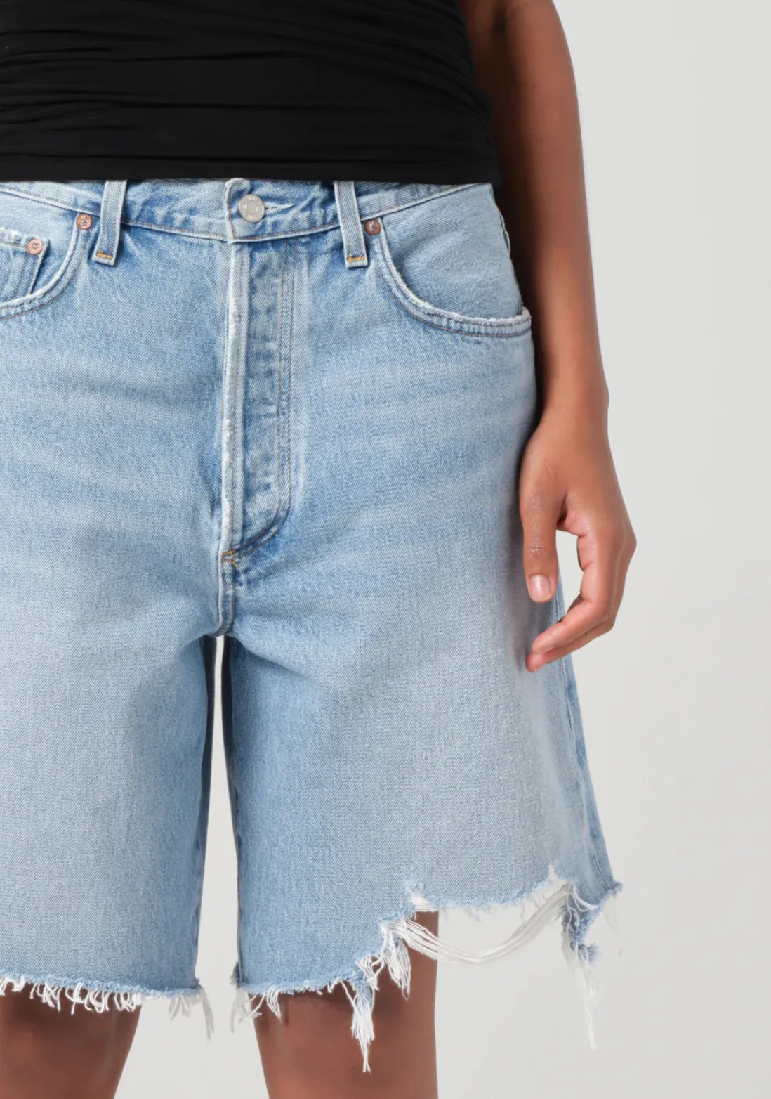 Indra Shorts in Force | Agolde