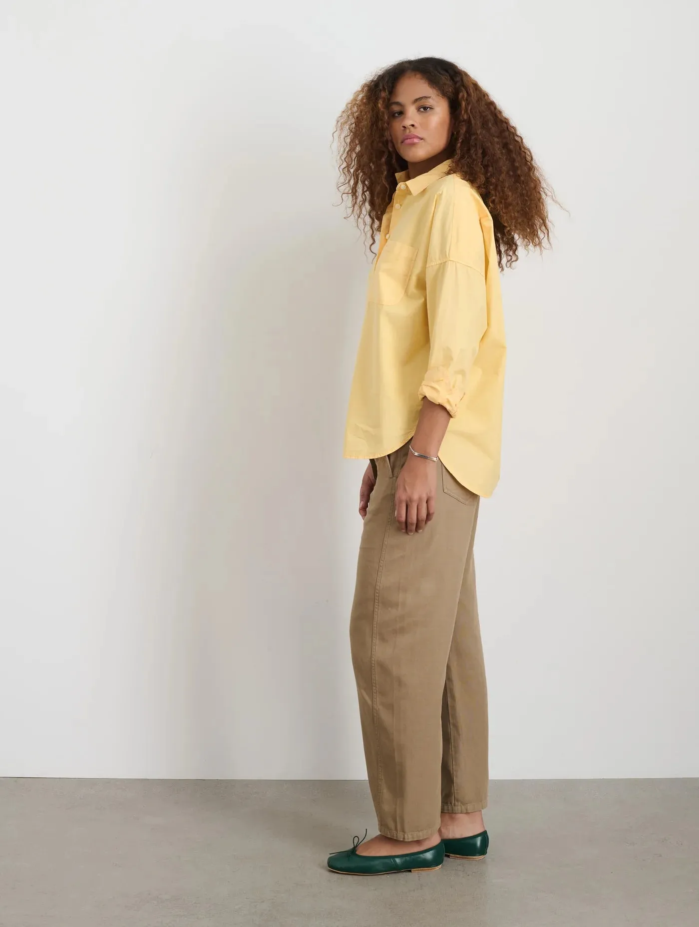 Jo Shirt in Cotton Poplin - Wheatfield