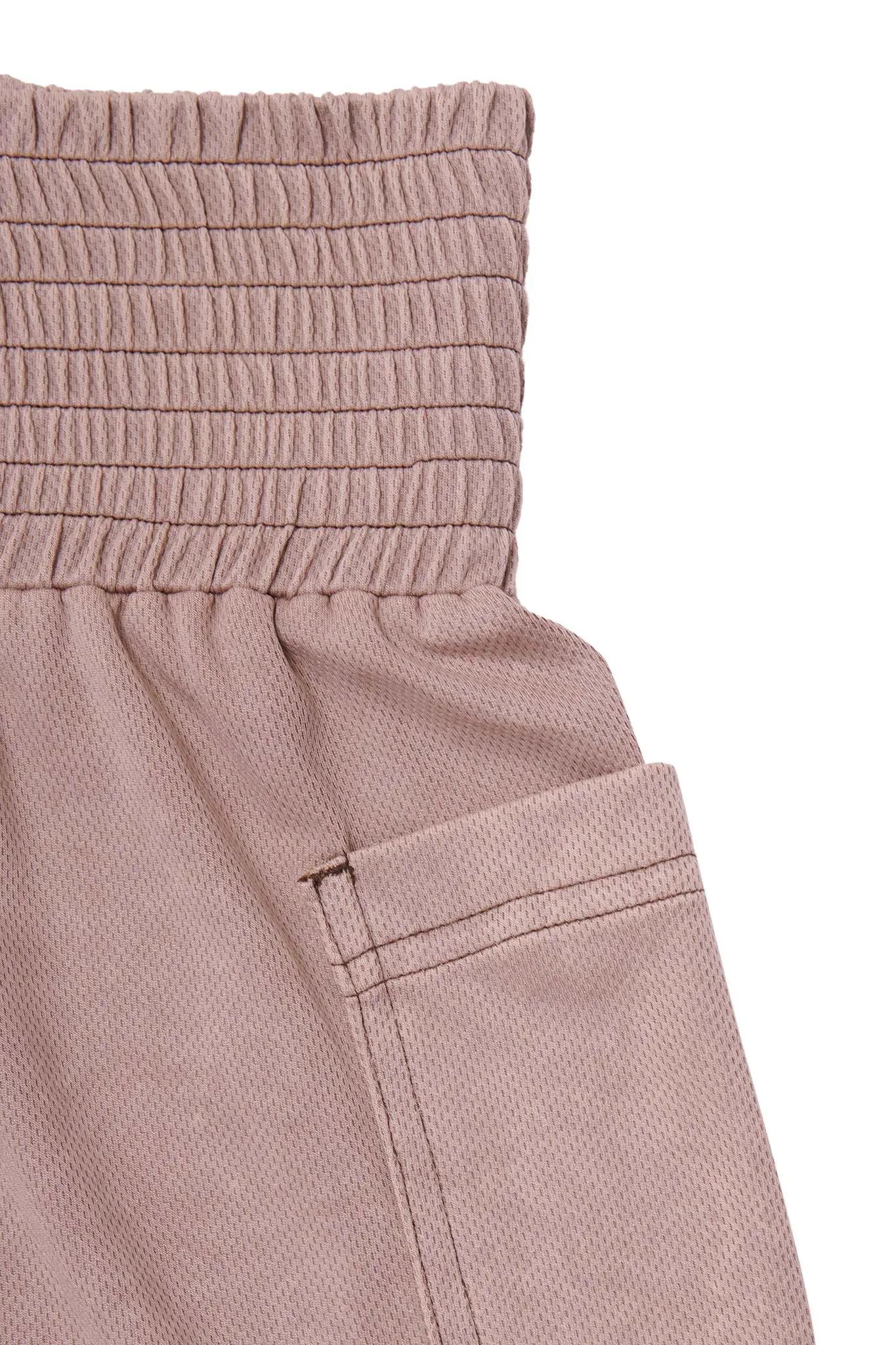 KNUCKLE HEAD MESH SHORTS IN SAND