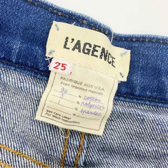 L’Agence Zoe Perfect Fit Relaxed Denim Jean Shorts: Authentique Blue