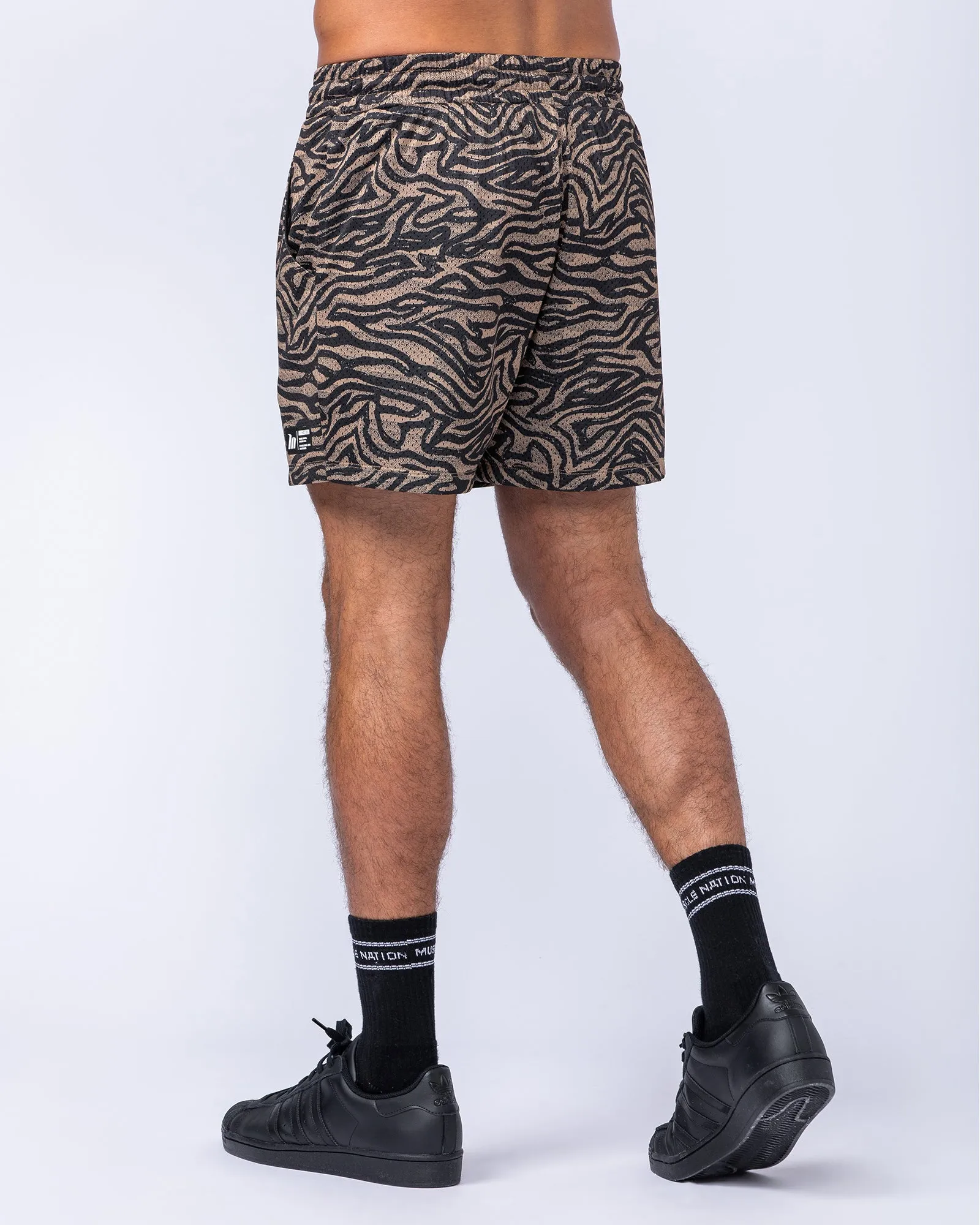 Lay Up 3.5" Shorts - Dark Animal Print