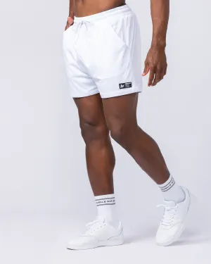 Lay Up 3.5" Shorts - White