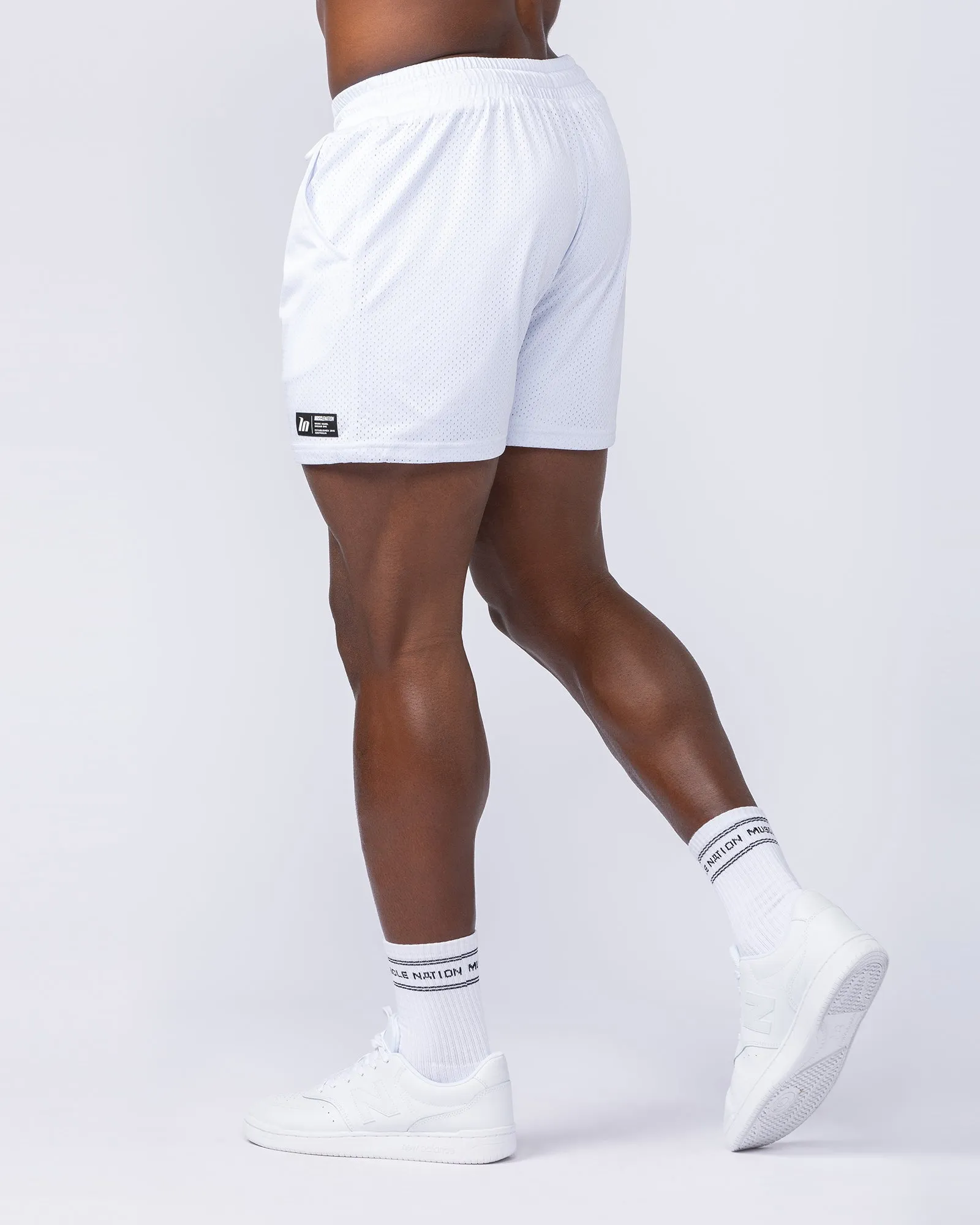 Lay Up 3.5" Shorts - White