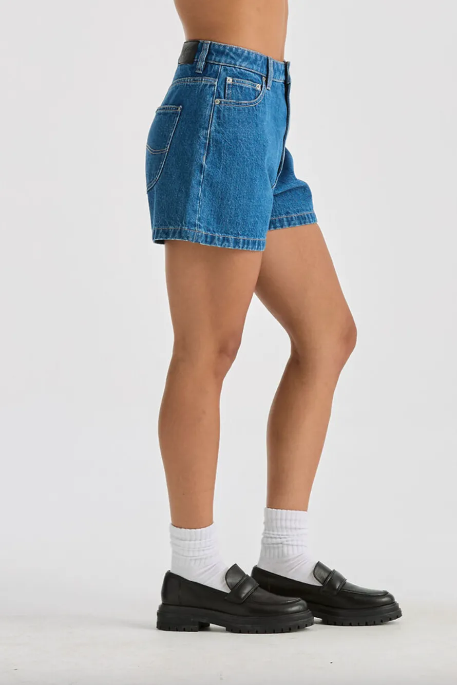 LEE HIGH RELAXED SHORT - BLUE QUARTER