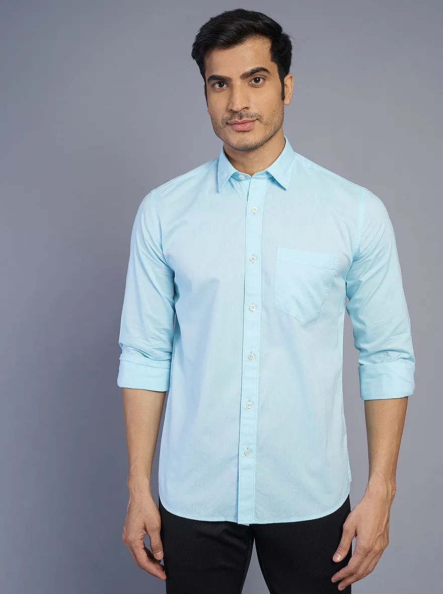 Light Blue Solid Slim Fit Semi Casual Shirt | JadeBlue