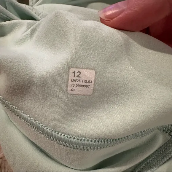 Lululemon | Align light support A/B cup v-neck sports bra size 12 Mint moment