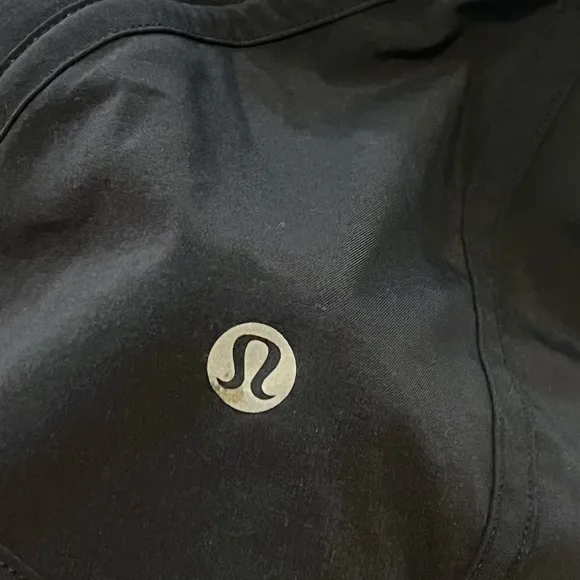Lululemon Tracker Short V 4&quot; Black (First Release)