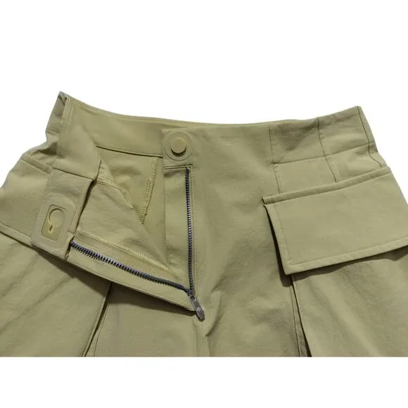 Lululemon women Relaxed-Fit Super-High-Rise Cargo Short 4&quot; finch yellow size 0