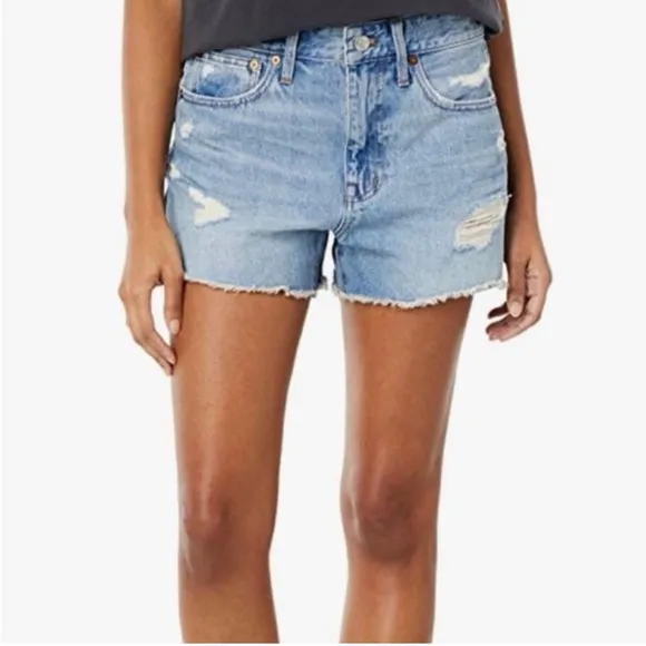 Madewell Relaxed Denim Shorts Destructed Edition in Renfield Wash 32