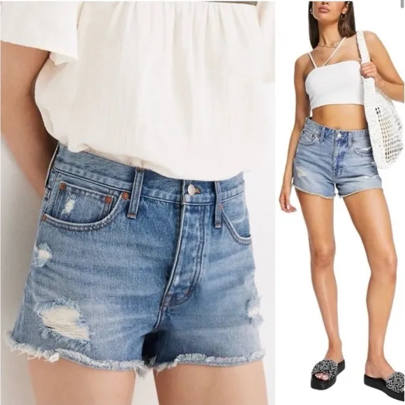 Madewell Relaxed Denim Shorts Destructed Edition in Renfield Wash 32