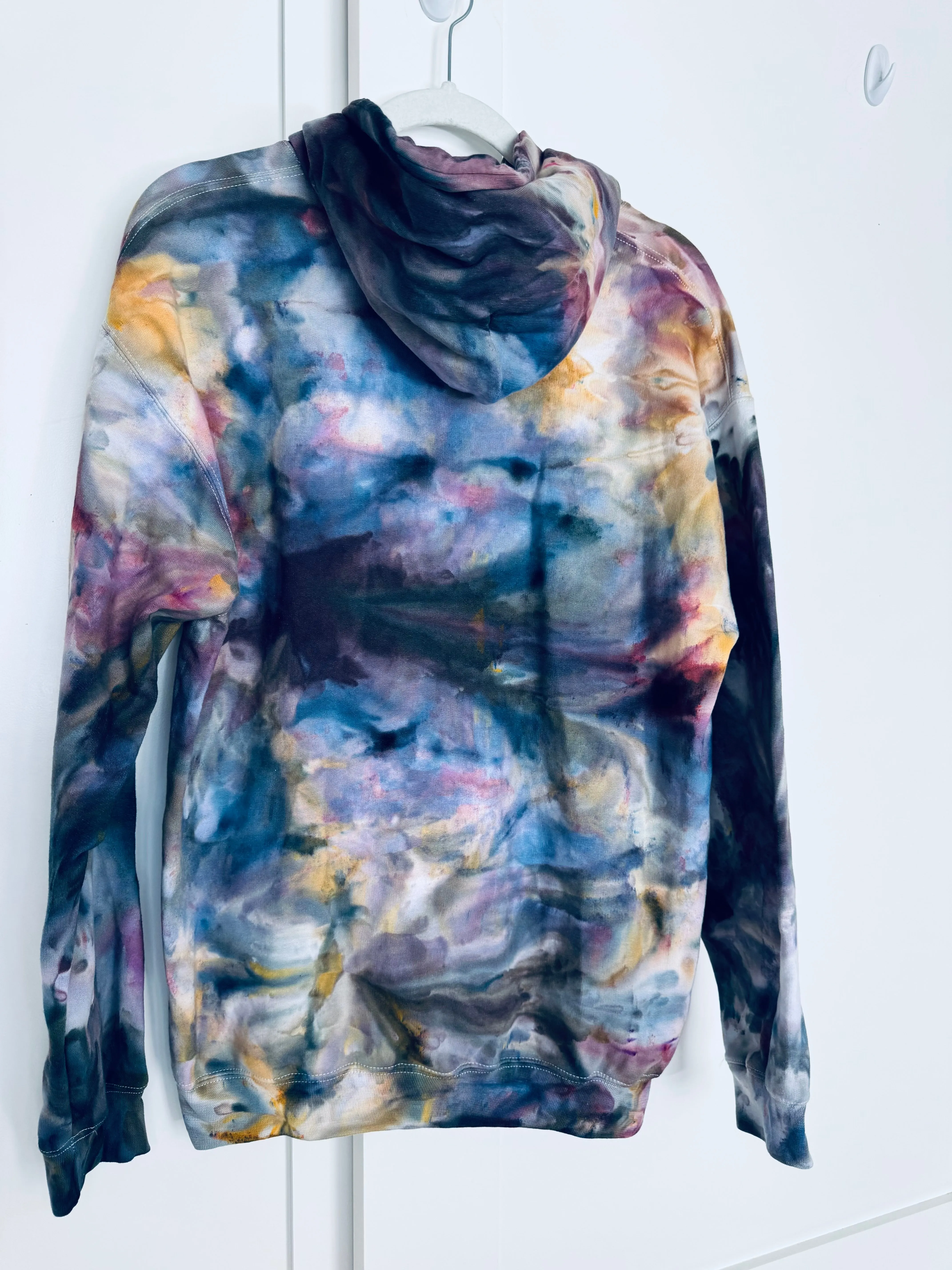 Medium Unisex Ice Dye Hoodie