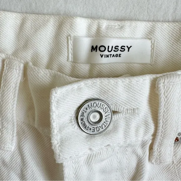 MOUSSY Montclair High Rise Shorts White