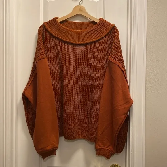NWT Easel Cotton Blend Super Oversized Long Sleeve Cropped Knit Sweater Size S