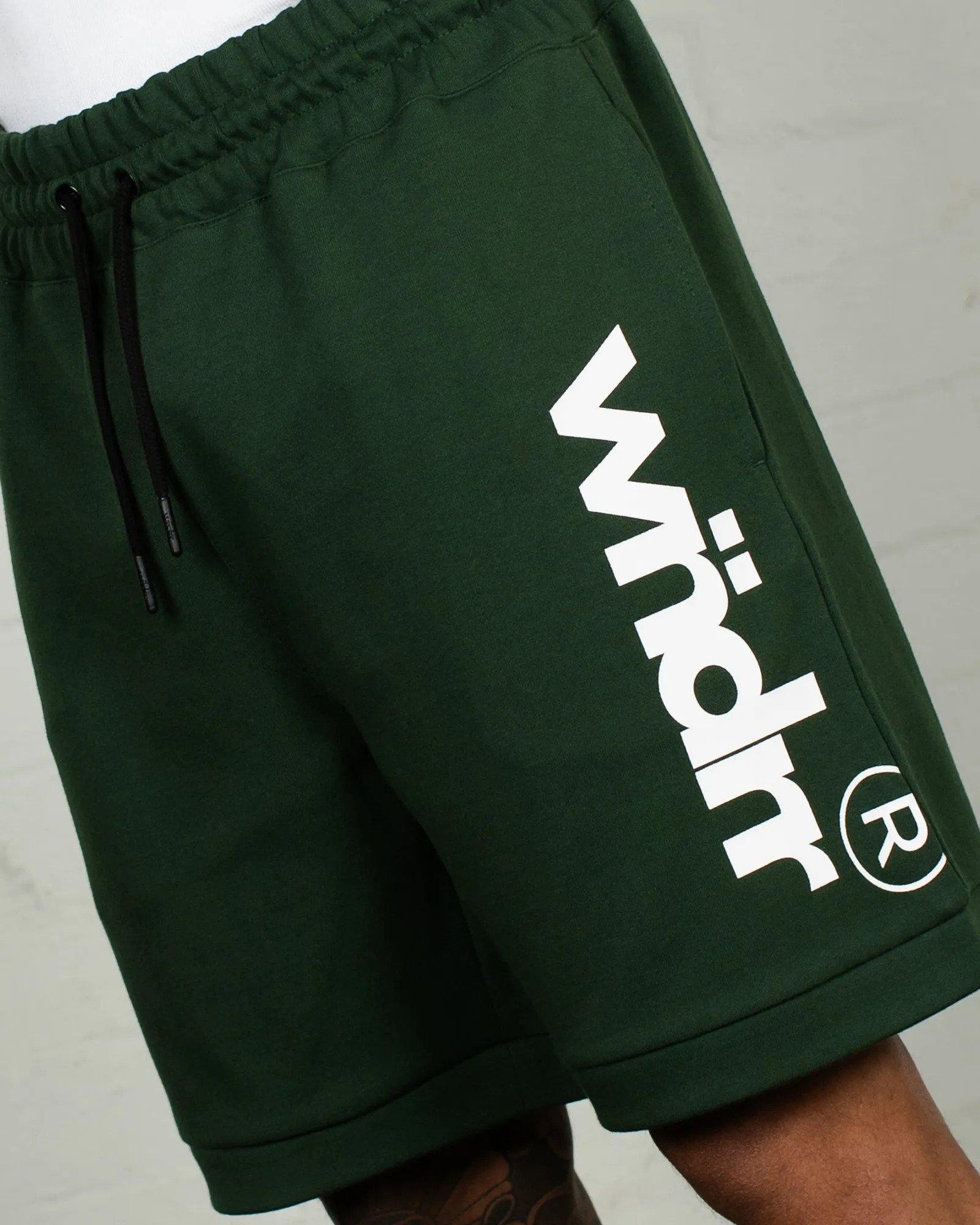 OFFCUT TECH TRACKSHORT - FOREST GREEN