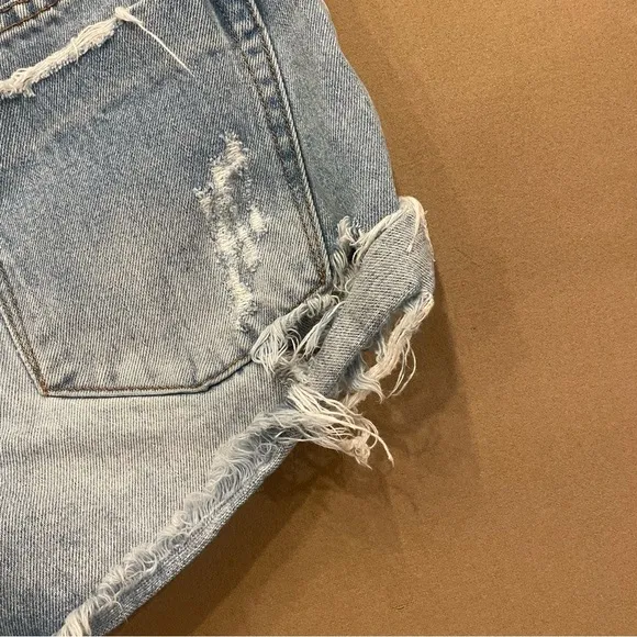 ONE by One Teaspoon Hawks Distressed Denim Shorts Size 25