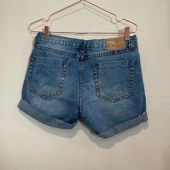 ONE by teaspoon Chargers Long line low waist, med rise relaxed fit denim shorts.