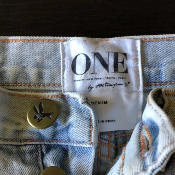 One Teaspoon Chargers Distressed Denim Shorts 24