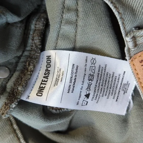 One Teaspoon Le Wolves Olive Green Cut Off Shorts Size 26