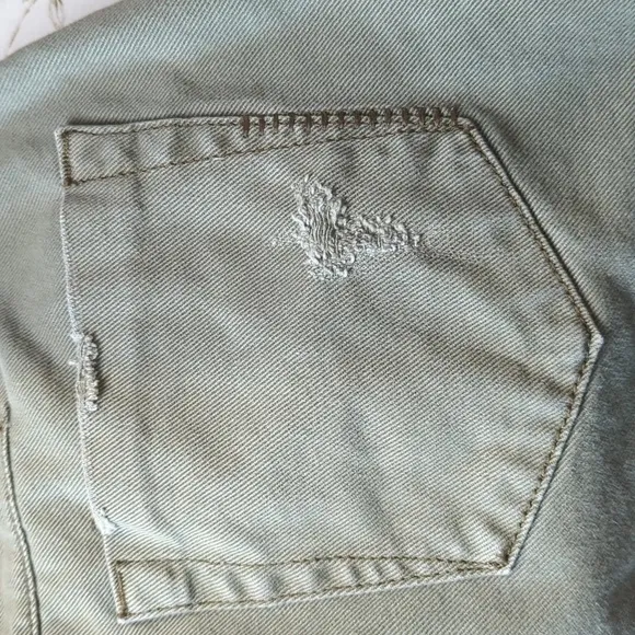 One Teaspoon Le Wolves Olive Green Cut Off Shorts Size 26