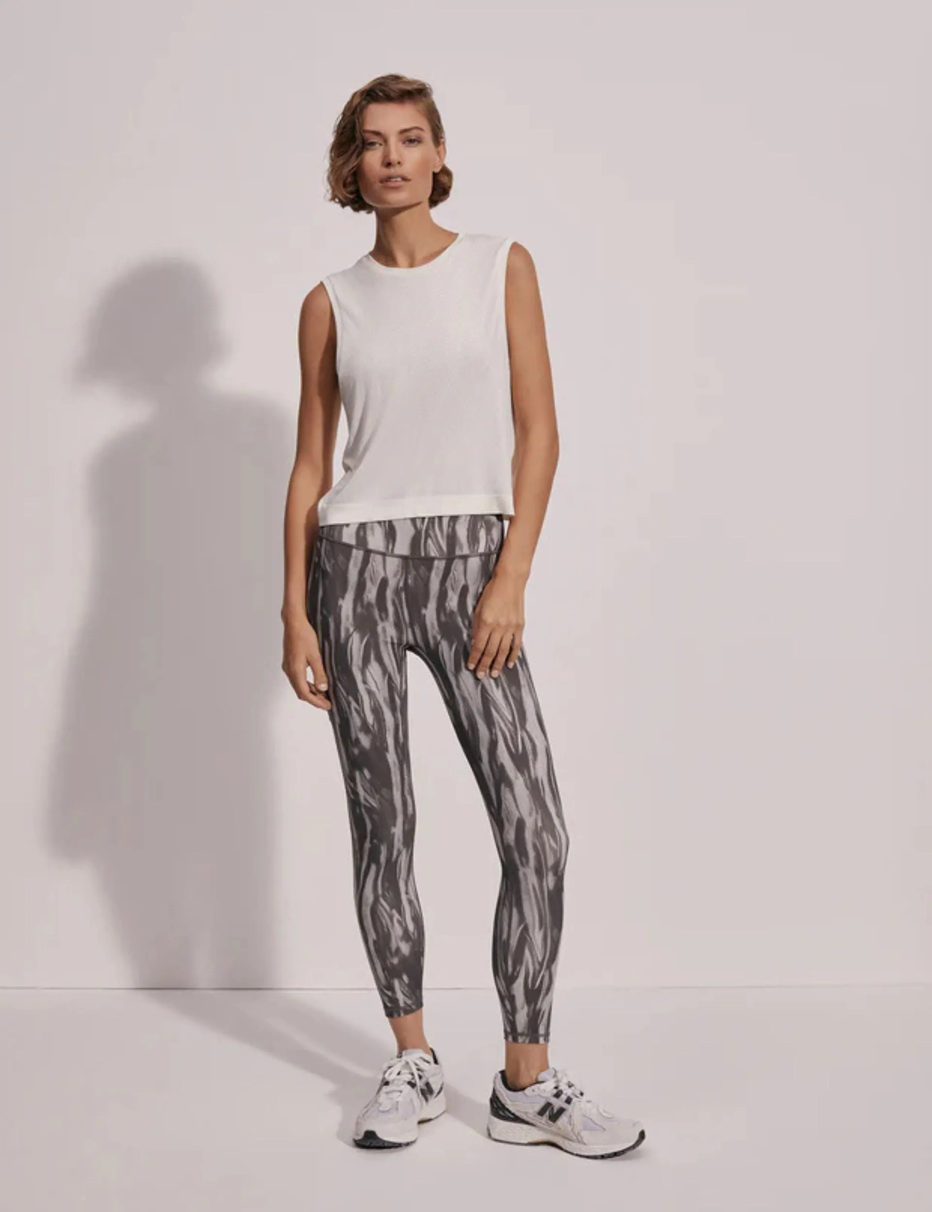 Page Seamless Crop Tank - Snow White