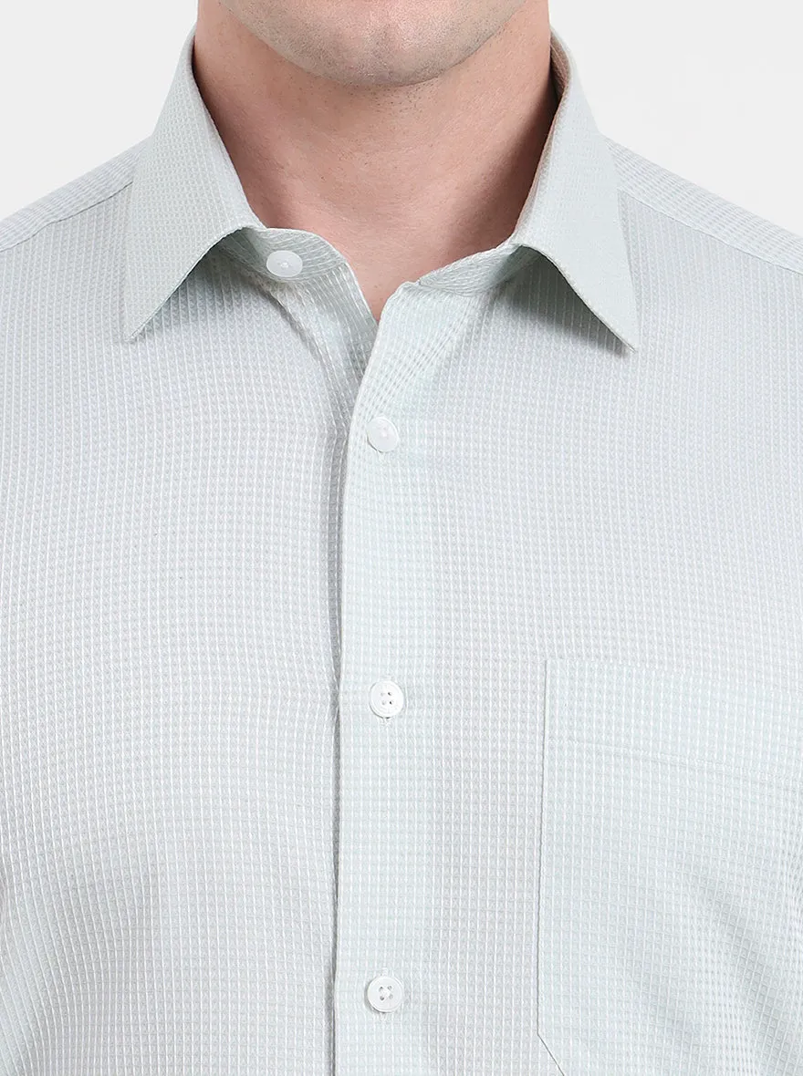 Pista Green Solid Regular Fit Formal Shirt | JadeBlue