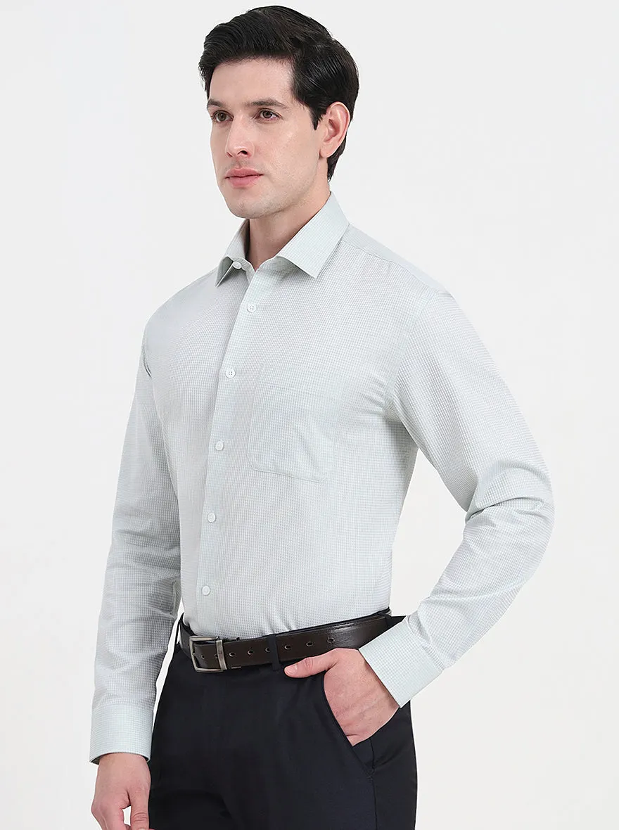 Pista Green Solid Regular Fit Formal Shirt | JadeBlue