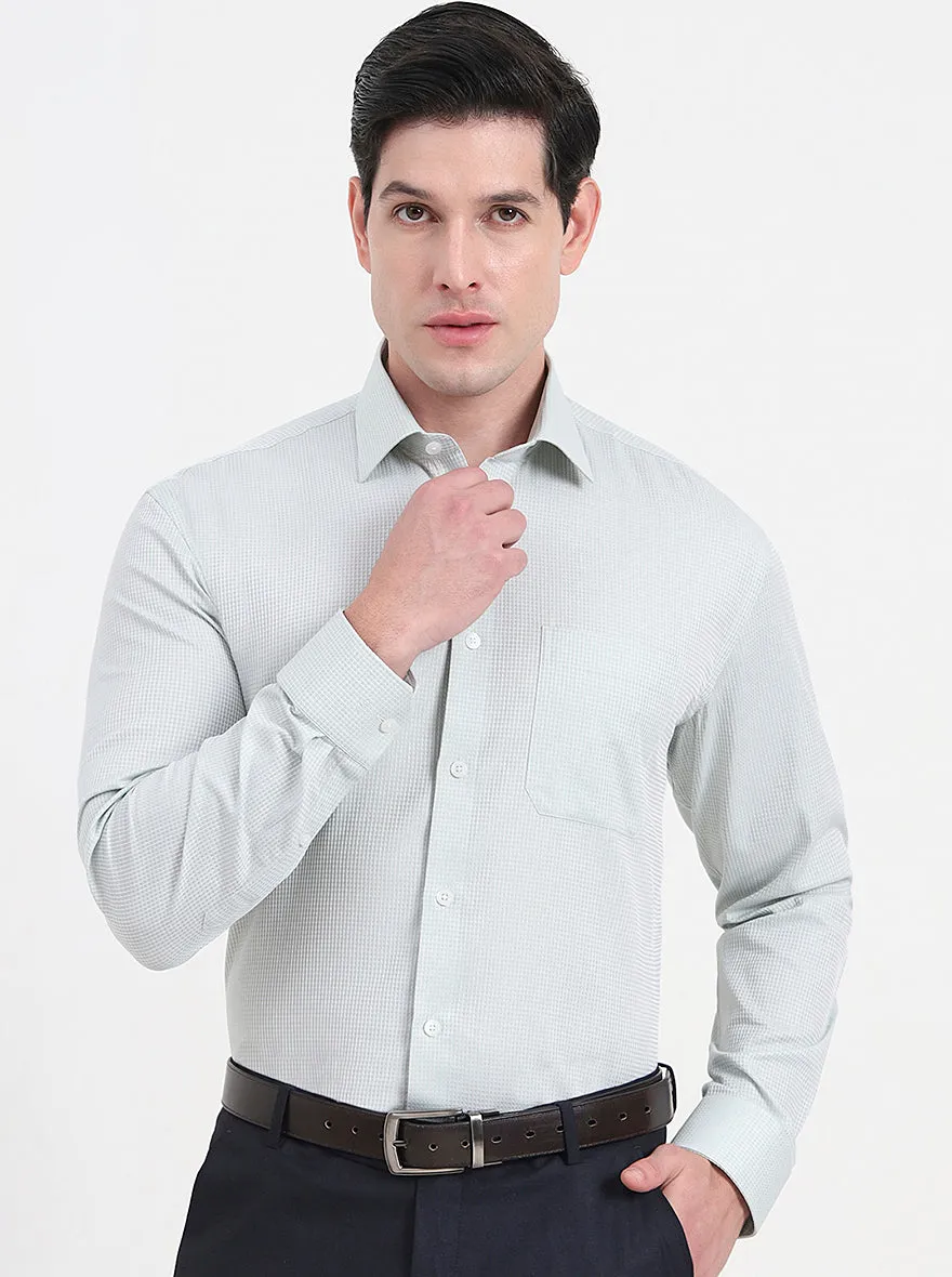 Pista Green Solid Regular Fit Formal Shirt | JadeBlue