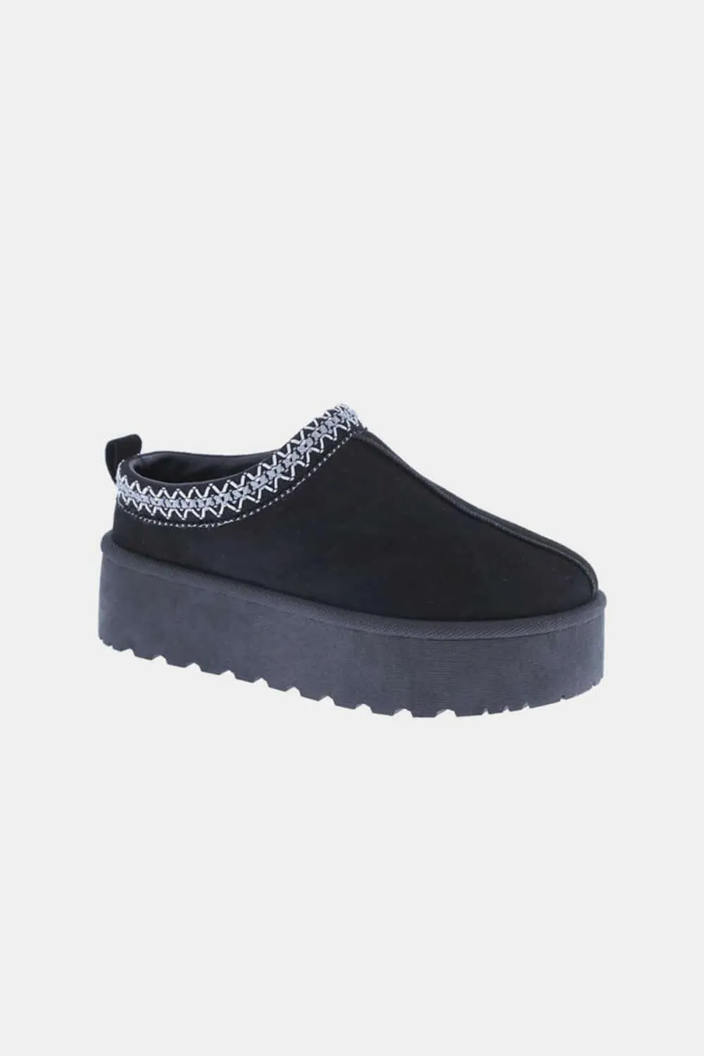 Platform Embroidered Trim Slip-On Boots – Bold Style