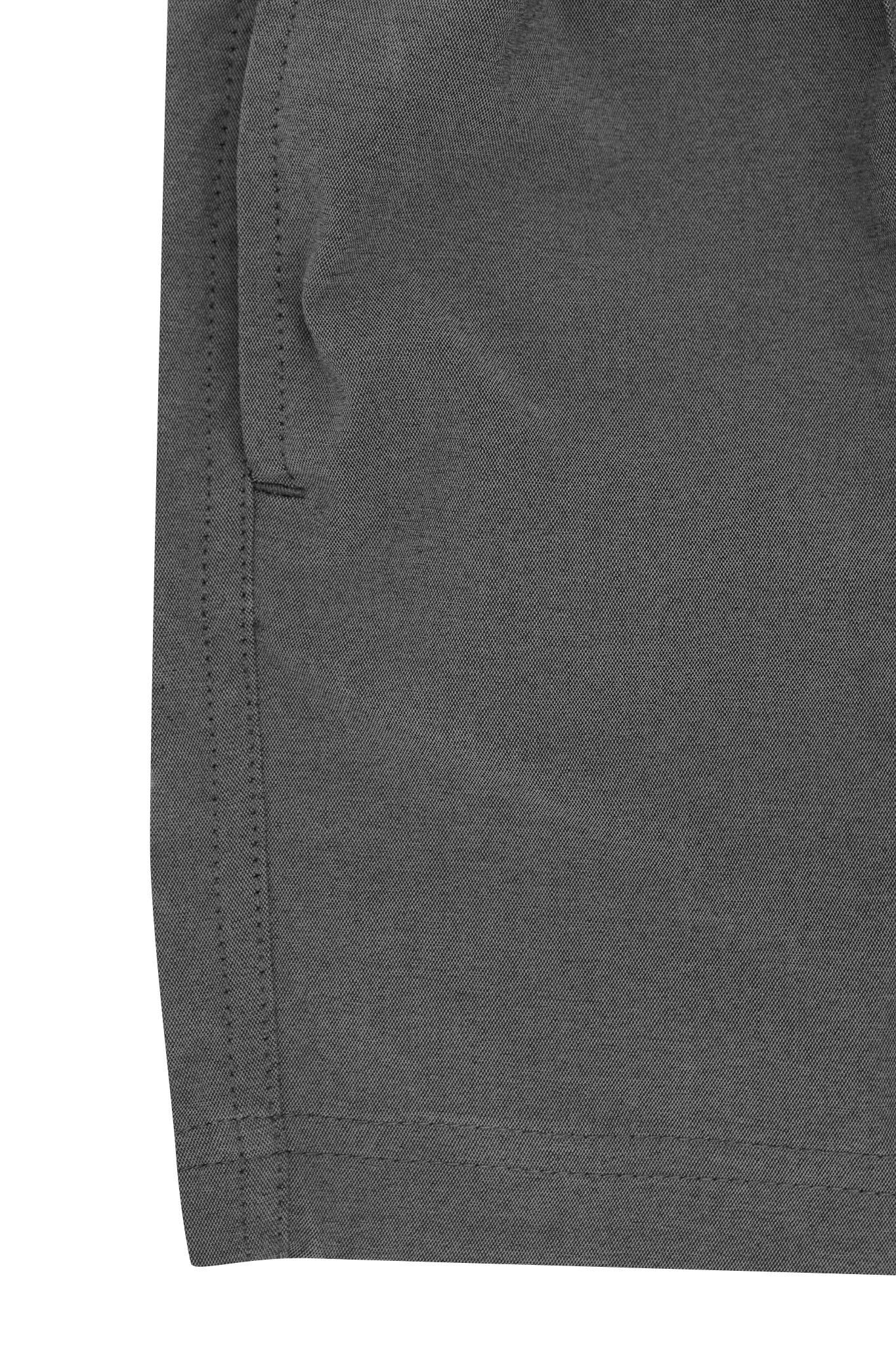 PLEATED HOUSE SHORTS IN STONE GREY