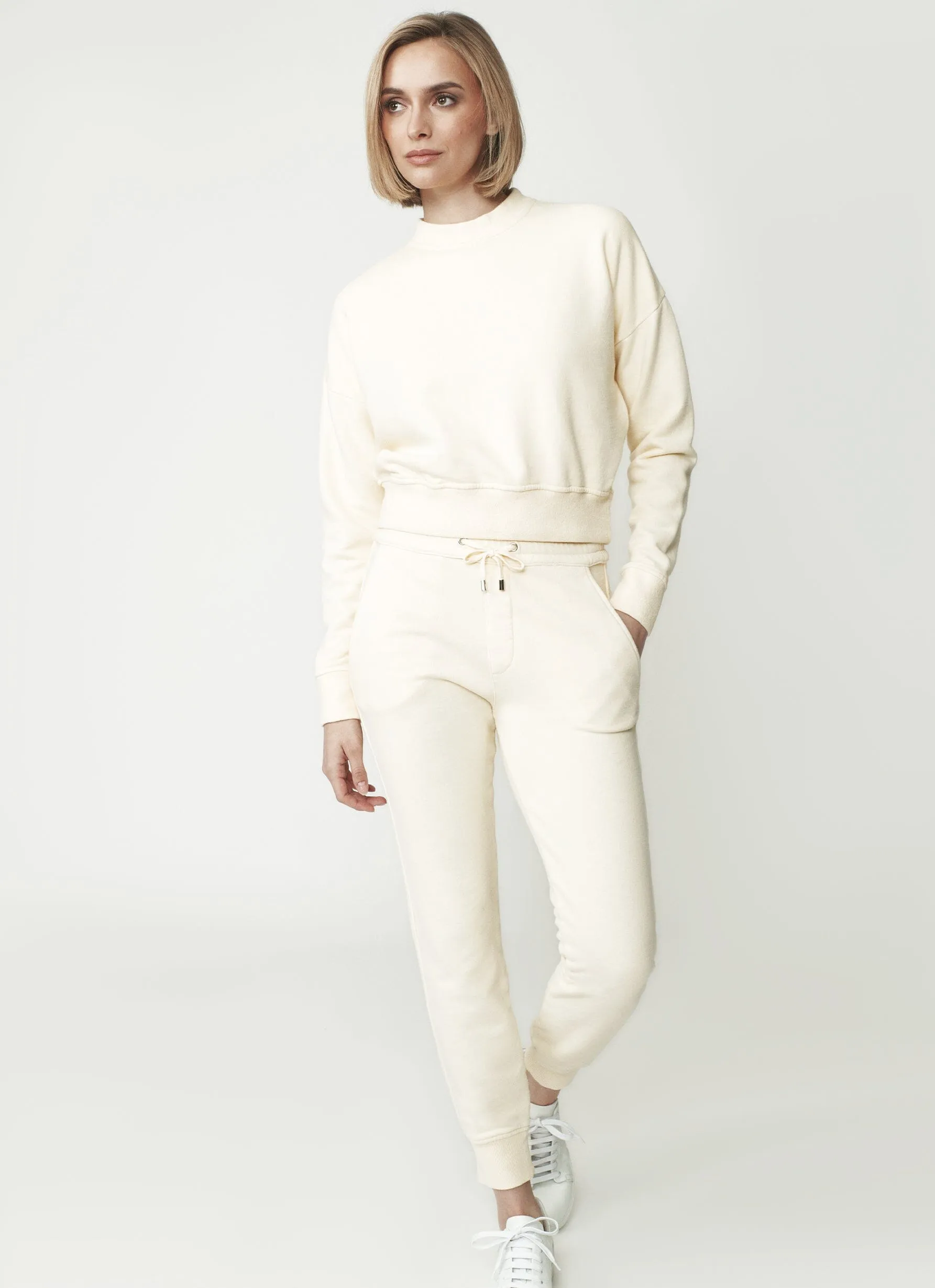 ROSA CROPPED CREWNECK SWEATSHIRT
