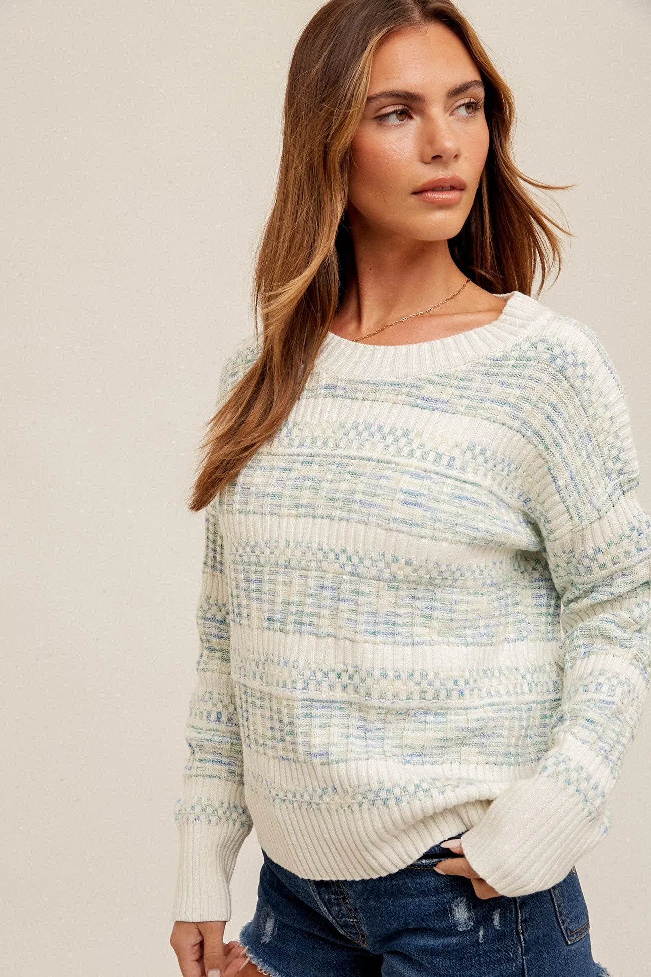 Round Neck Textured Sweater Pullover