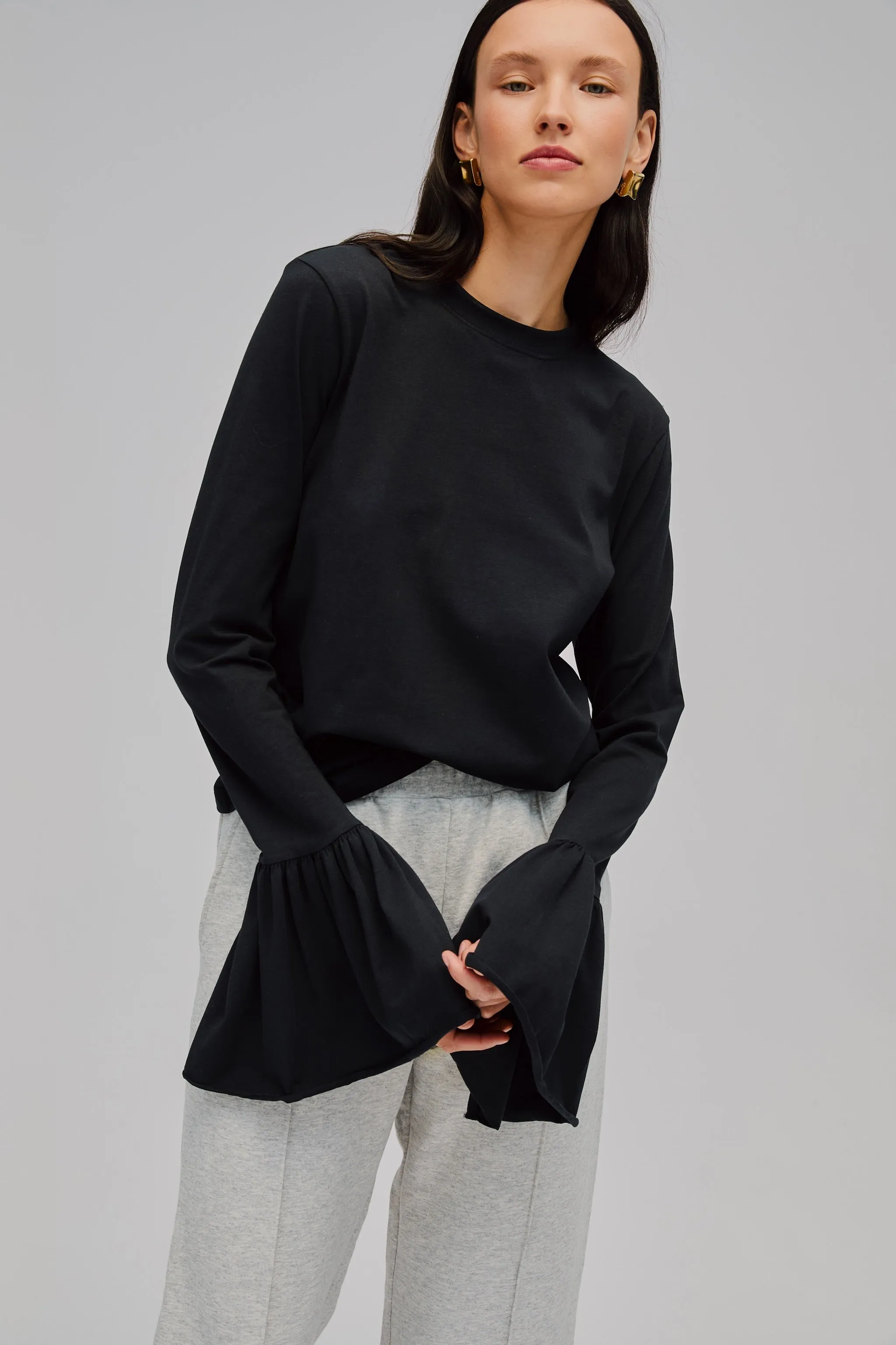 Ruffled Long Sleeve Stretch Cotton Jersey T-shirt in Black